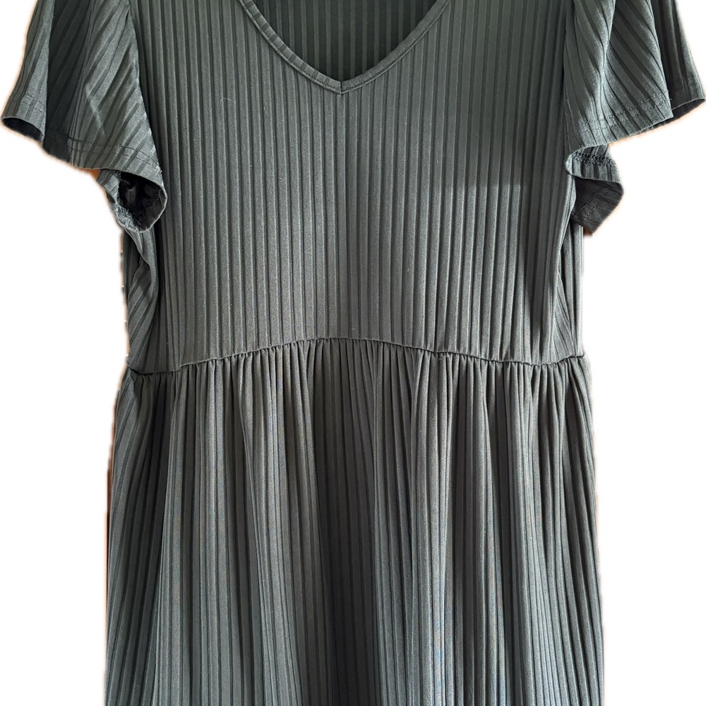 Elegant black V-Neck maternity Blouse